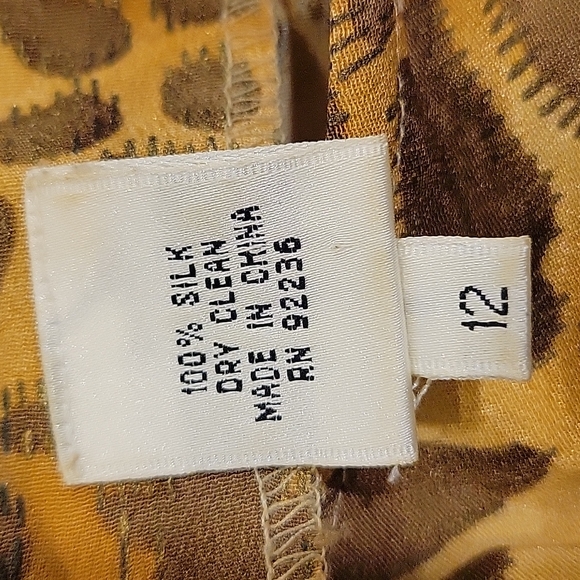 Vintage Caroline Kendrick Leopard Print 100% Silk Top - Picture 9 of 9